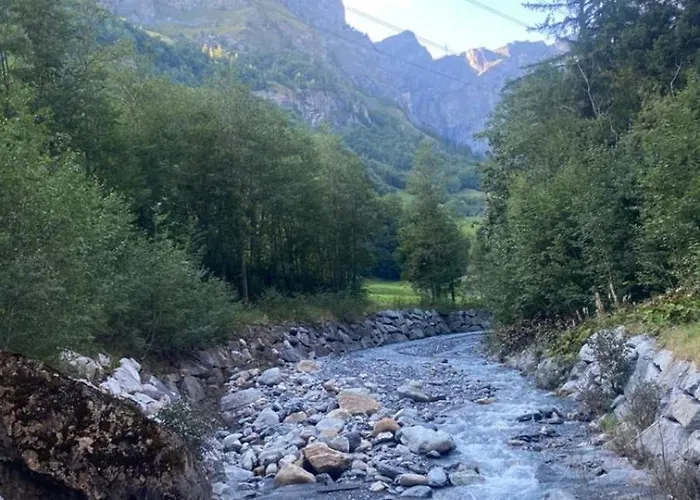 Magnifique Avec Terrasse Spacieuse Loeche-les-bains