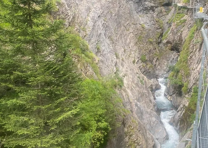 公寓 Magnifique Avec Terrasse Spacieuse Loeche-les-bains 洛伊克巴德