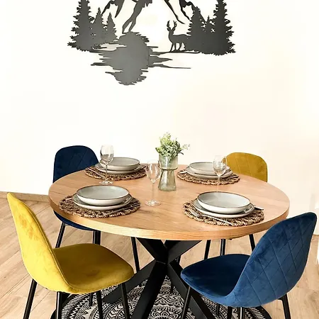 Magnifique Avec Terrasse Spacieuse Loèche-les-bains Leukerbad